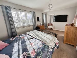 Photo 2- click for photo gallery